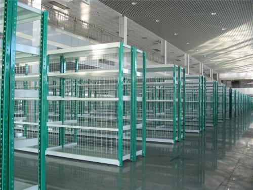 哪些貨架適合早冷庫(kù)中使用呢？